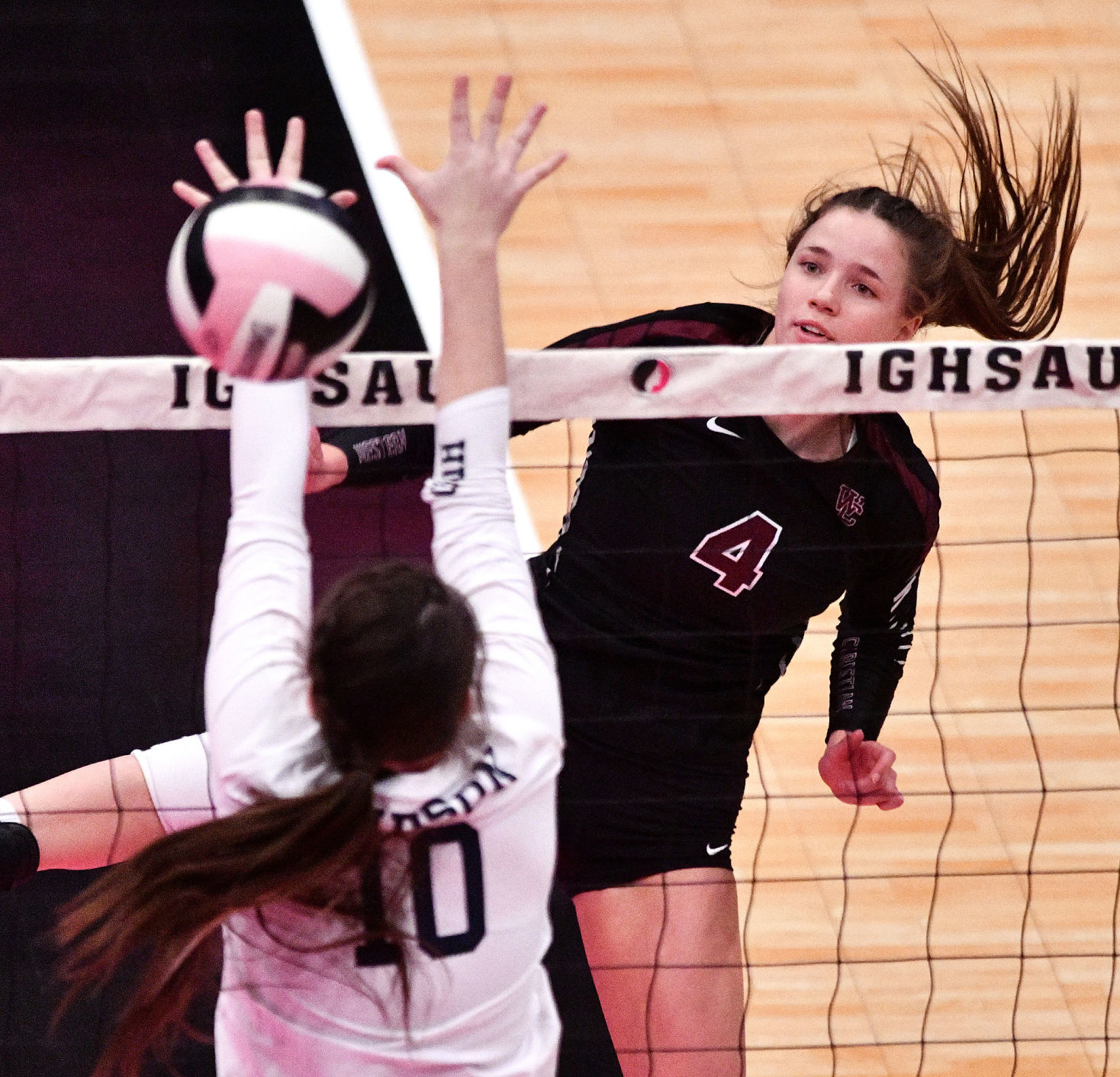 Western Christian vs Hudson state volleyball